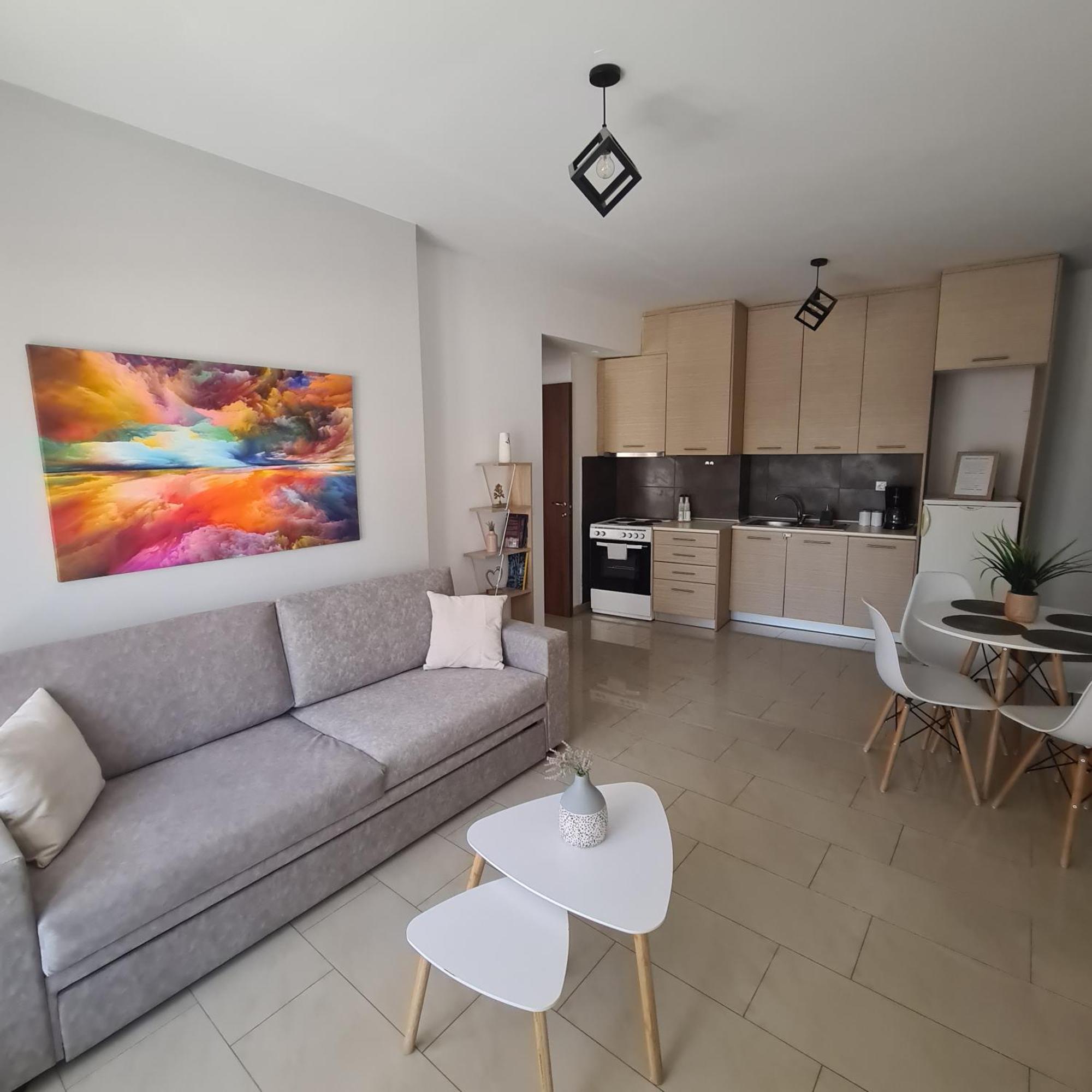 Magenta Ruby Appartment #Free Parking#!! เทสซาโลนิกิ ภายนอก รูปภาพ