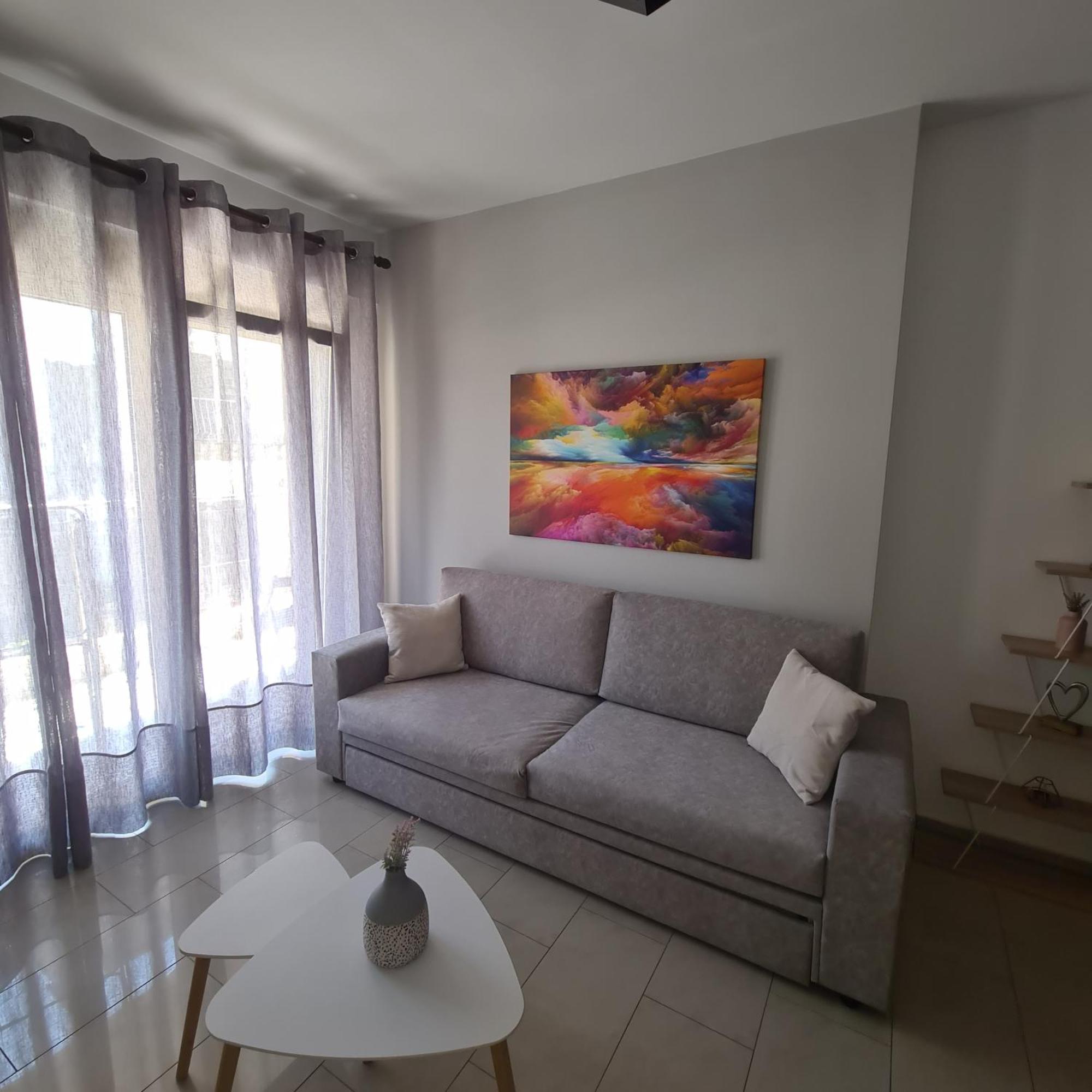 Magenta Ruby Appartment #Free Parking#!! เทสซาโลนิกิ ภายนอก รูปภาพ